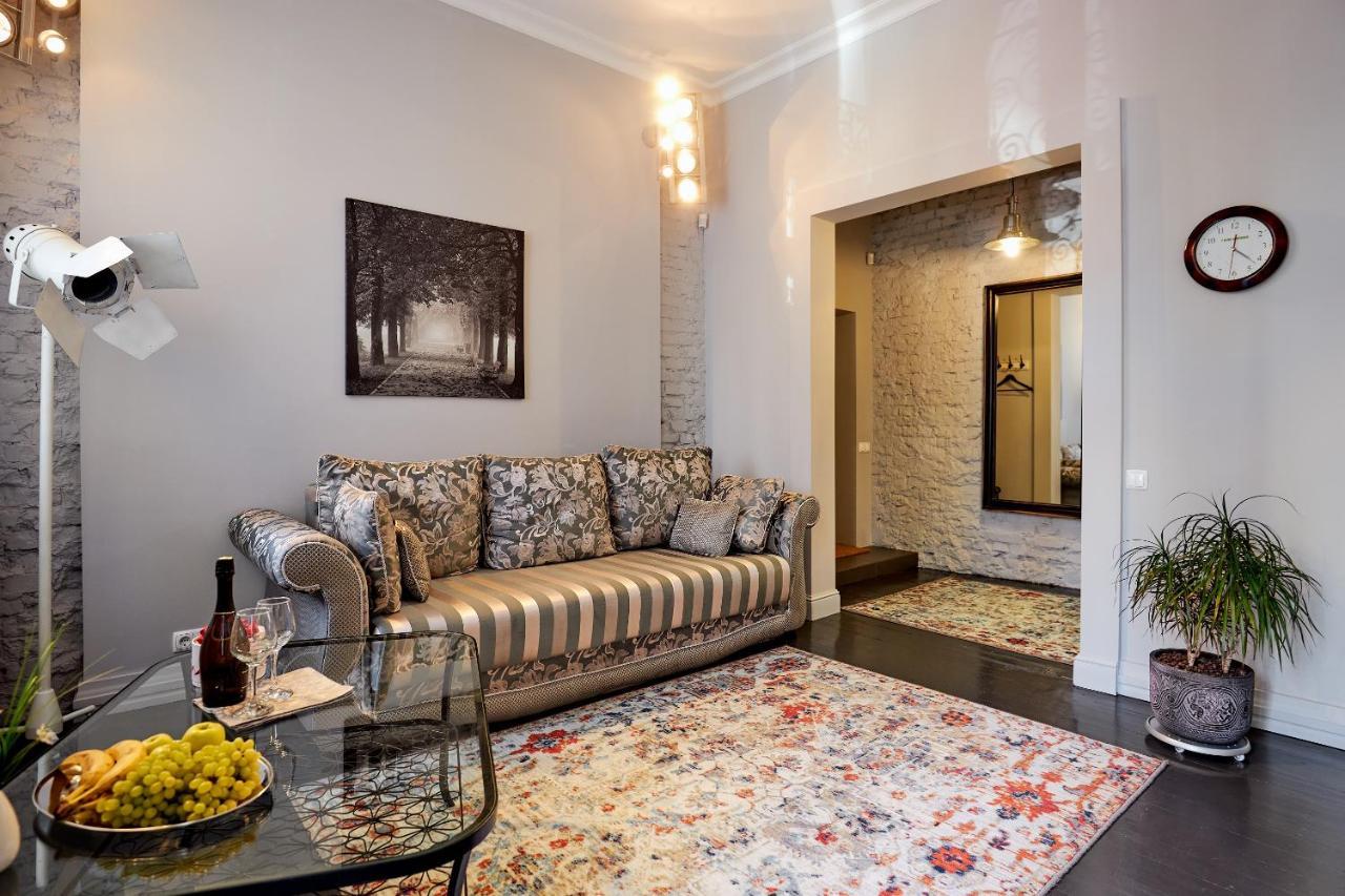 Paulmarie Apartment Near Nezavisimosti Μινσκ Εξωτερικό φωτογραφία