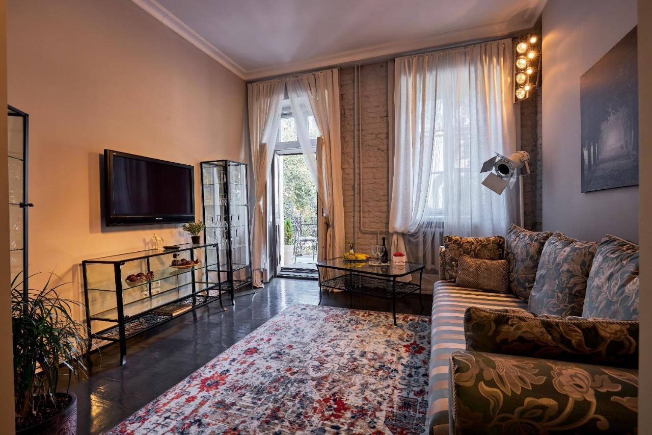 Paulmarie Apartment Near Nezavisimosti Μινσκ Εξωτερικό φωτογραφία